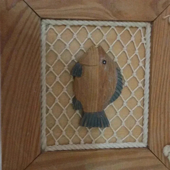9×9 fish art frame. Local artist from the Fl Keys..we bundle..enjoy - Picture 3 of 4